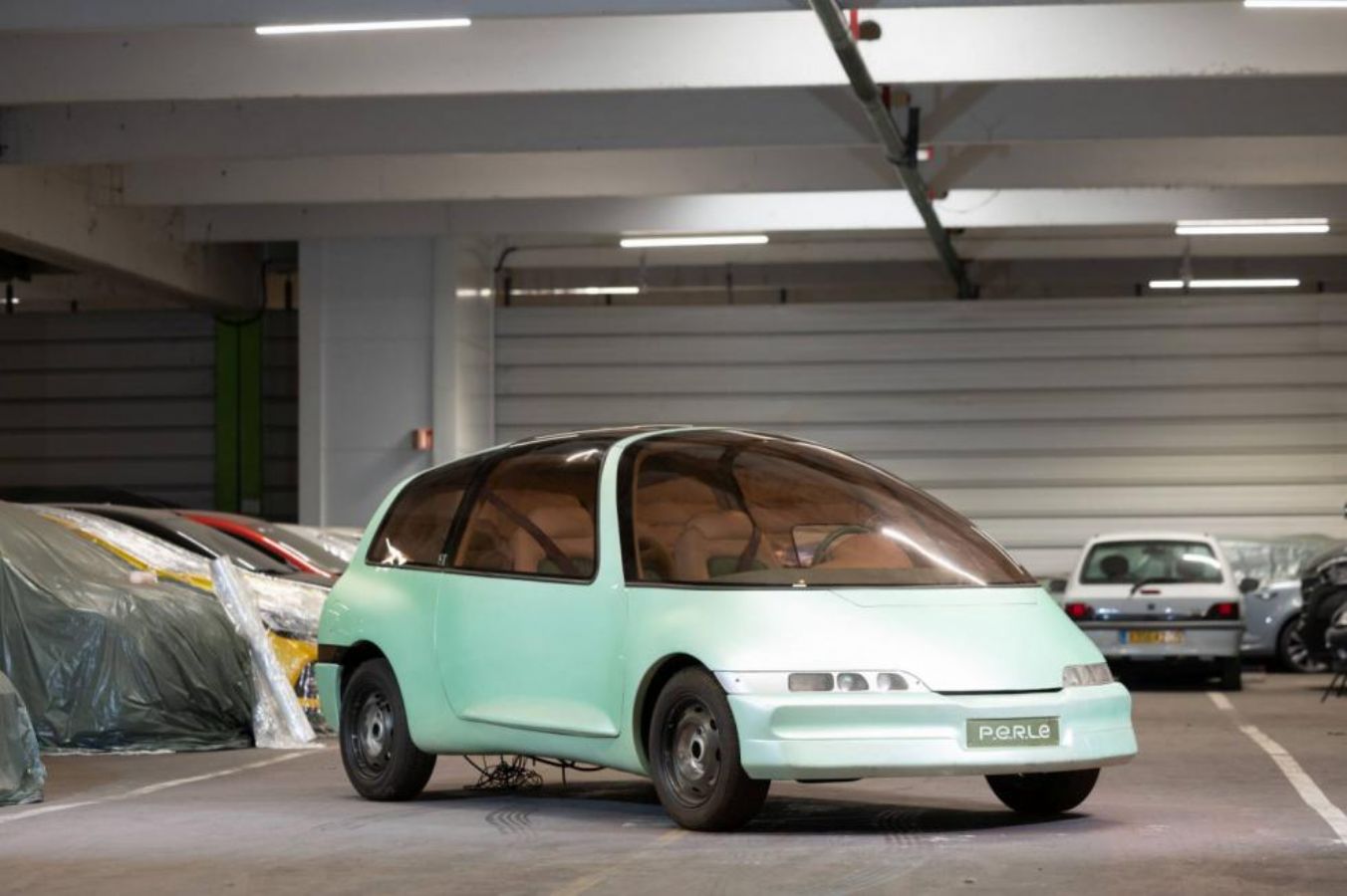 Renault: Στο «σφυρί» 100 εμβληματικά αυτοκίνητα της συλλογής της